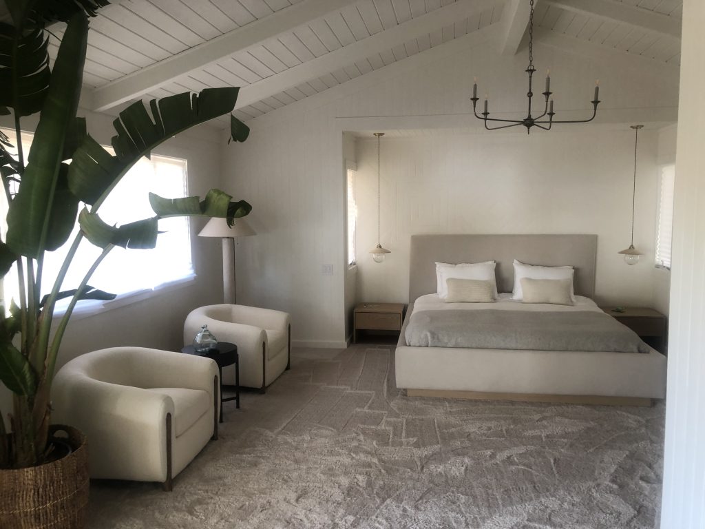 Image of a freshly painted bedroom