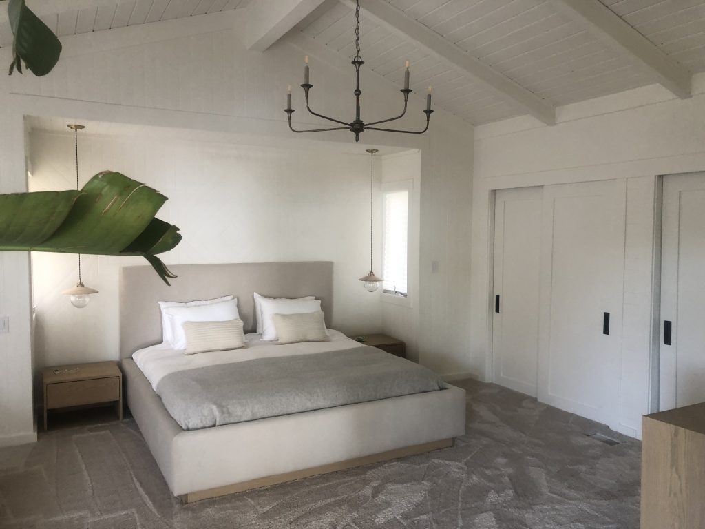 Image of a freshly painted bedroom